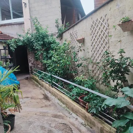 Aux Portes Du Champagne *